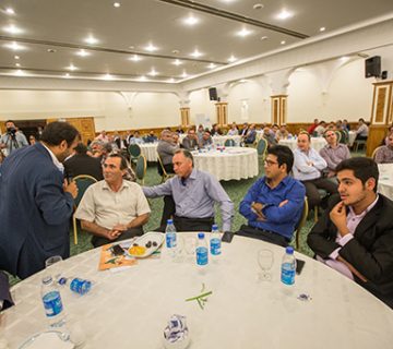 همایش هتل هما سال 94 خیریه نورا